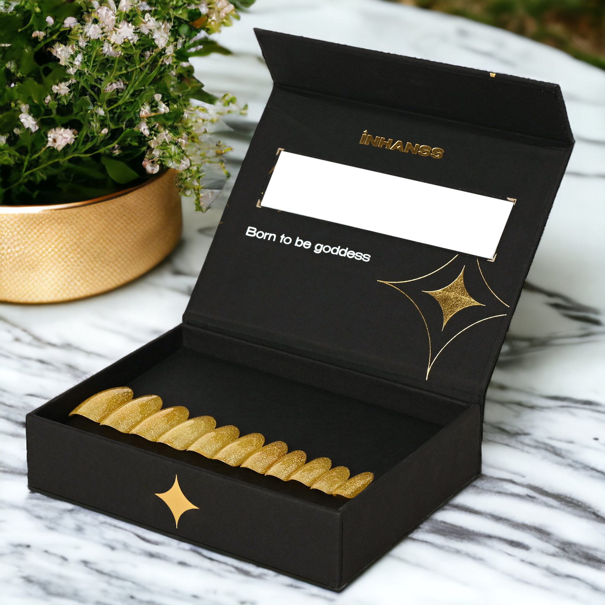 Handmade Reusable Premium Press on Nail Art Kit : Glittery Golden
