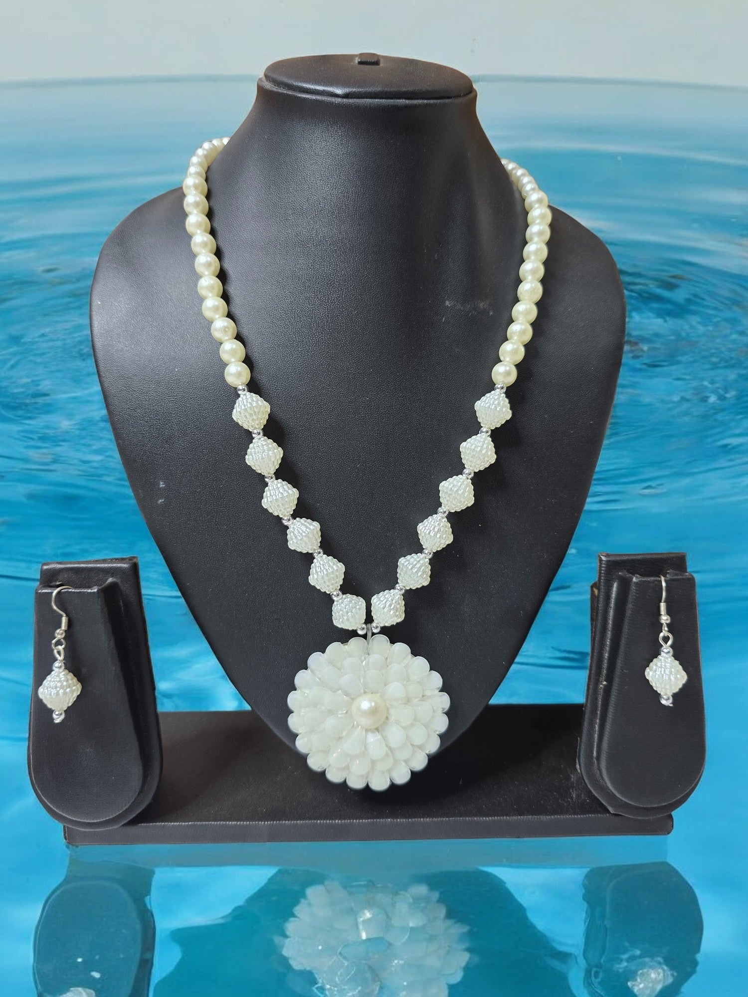 Pearl Blossom Elegance Set