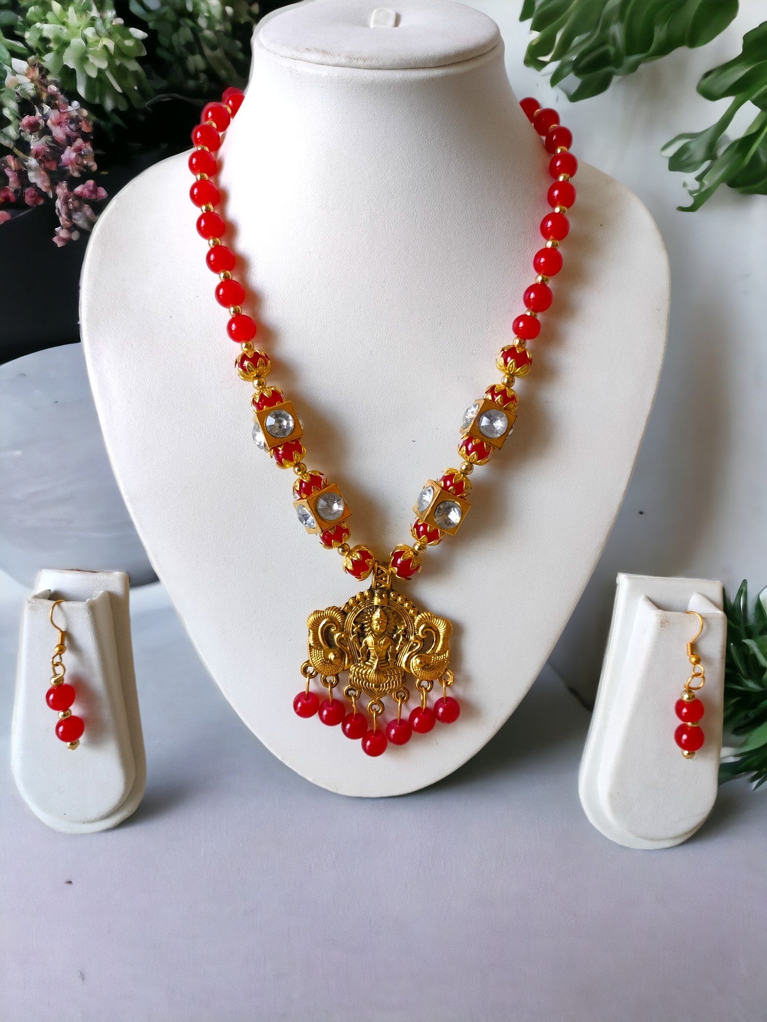 Crimson Lakshmi Majesty Handmade Necklace & Earrings Set