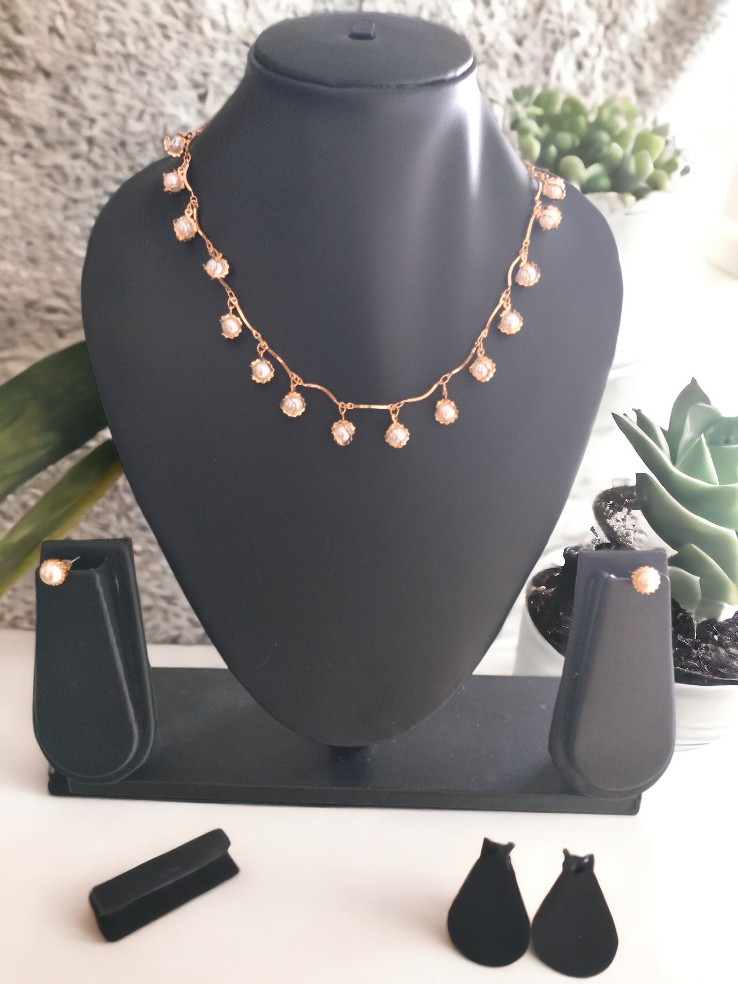 Pearl Luminance  Necklace & Earrings Set-Handmade