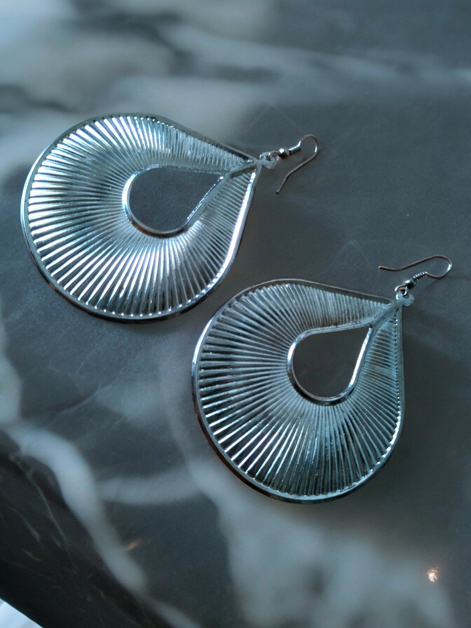 Midnight Radiance: Handmade Earrings