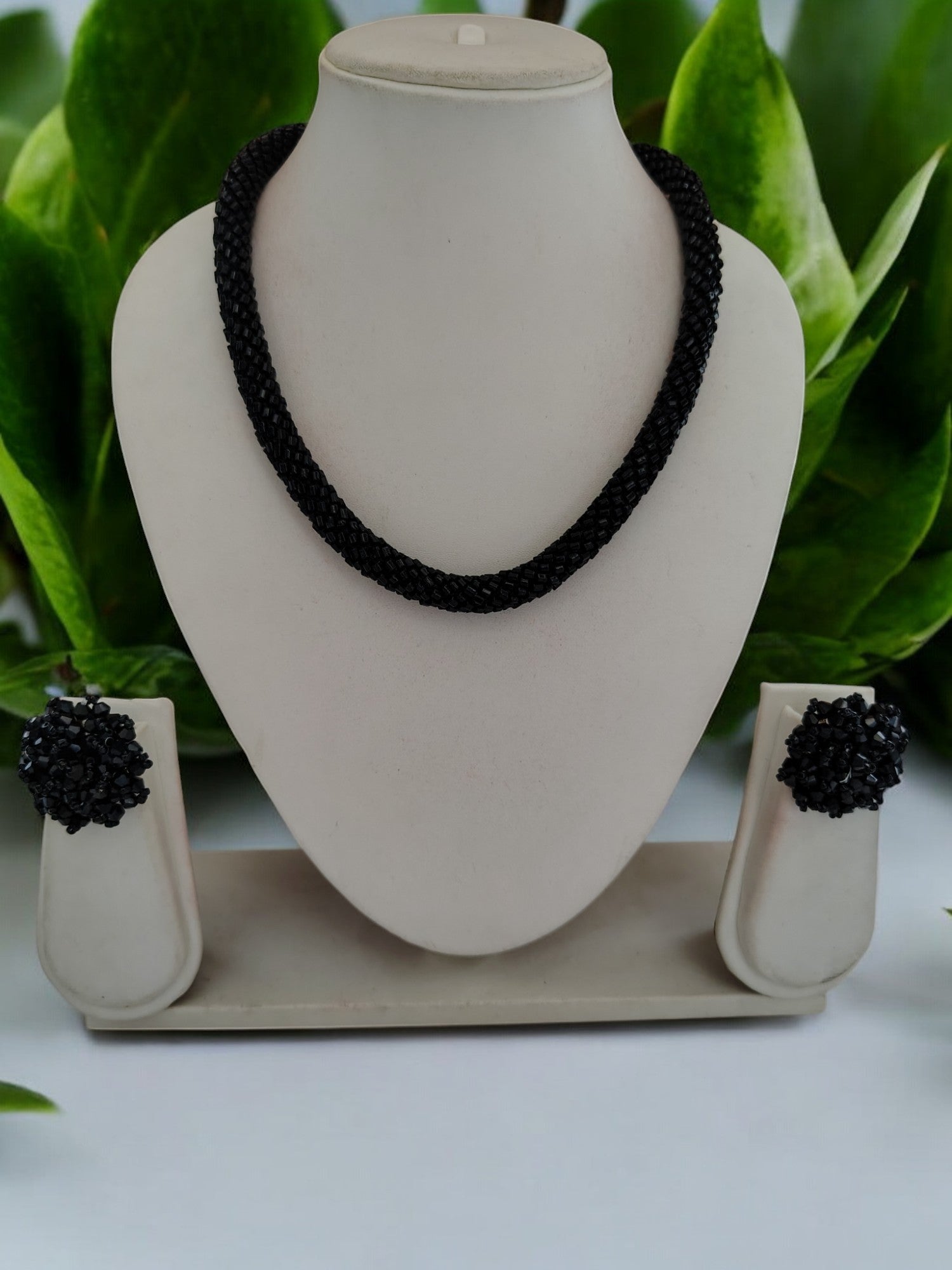 Midnight Allure Adjustable Rope Necklace Set-Handmade