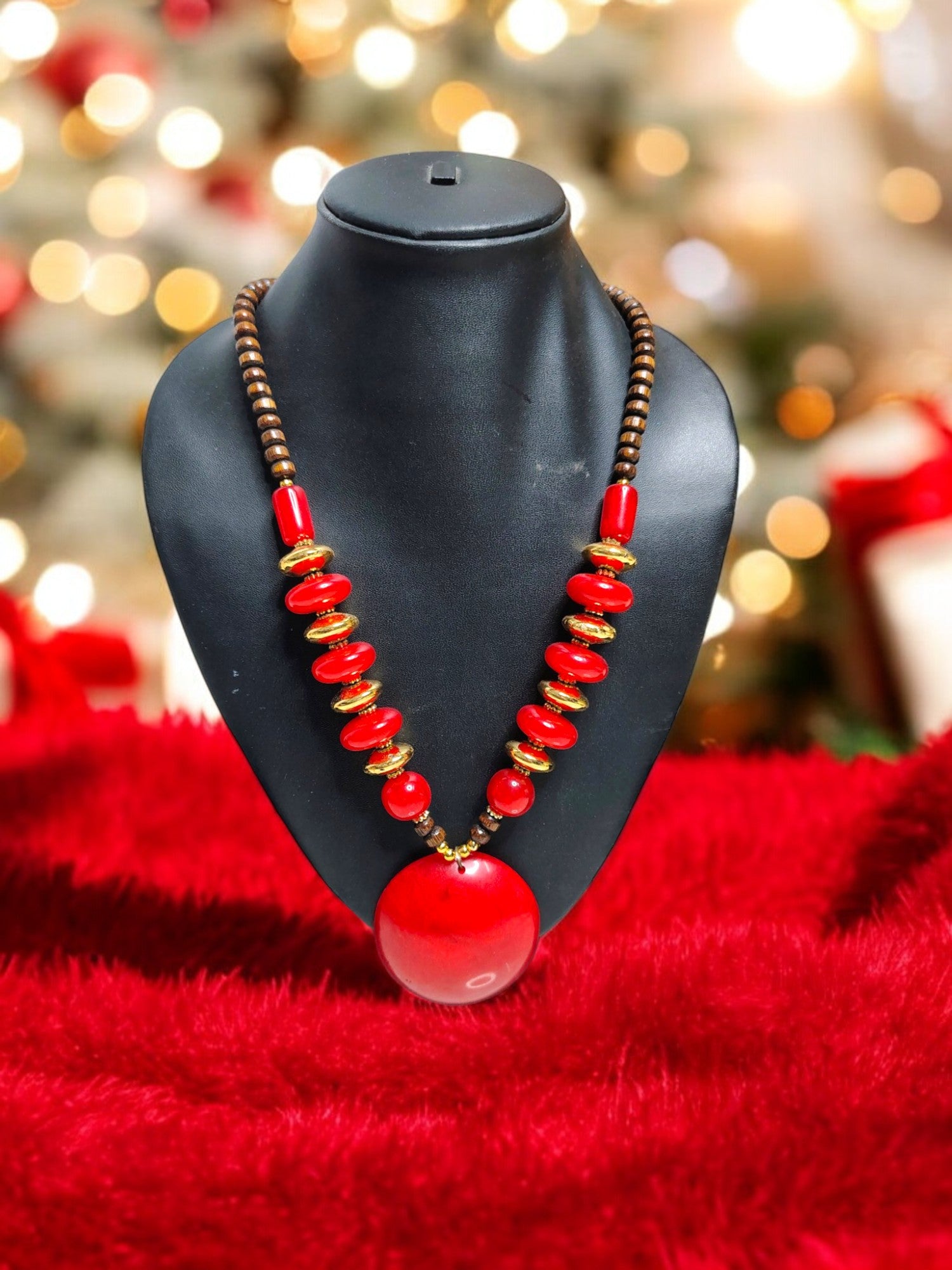 Scarlet Radiance Necklace